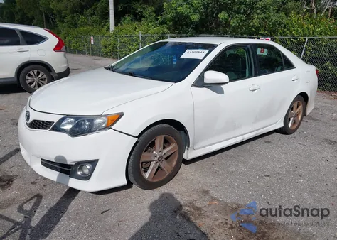 2014 Toyota Camry Se из США, поврежденный, VIN 4T1BF1FK2EU738092